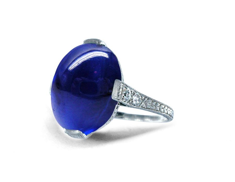 Radiance of Sun Light: Design Victorian Cornflower Blue Luscious "Vibrant" Sapphire Cabochon Ring