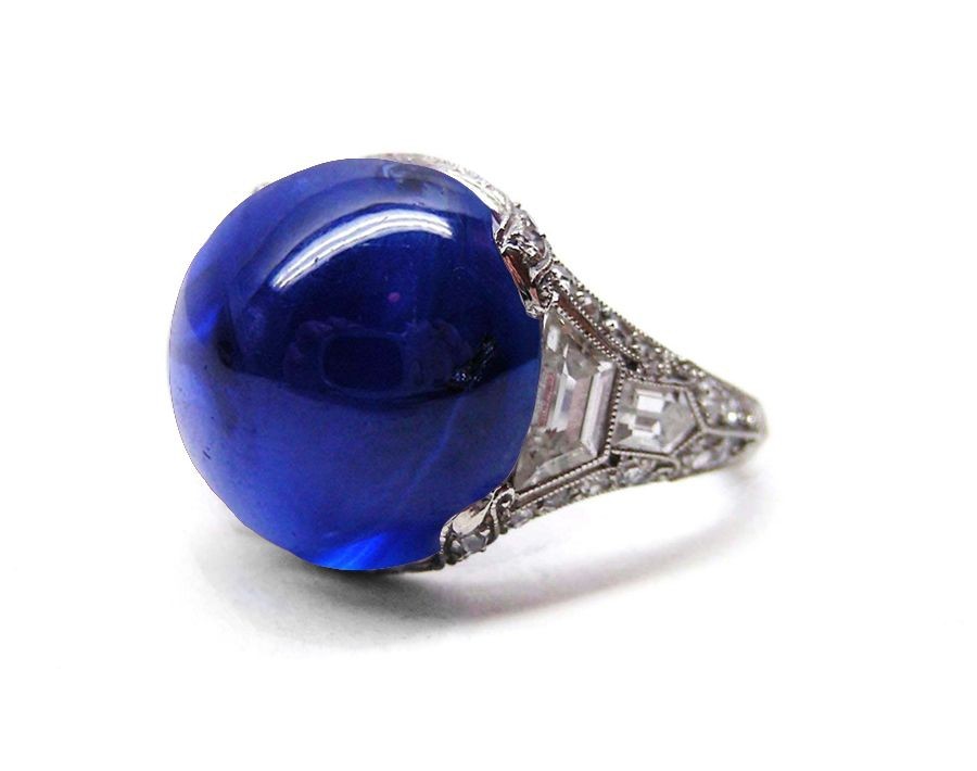 Edwardian, French, Belle Epoque, Luscious, Deeply Saturated, Sapphire Cabochon Ring Flanked with Trapezoid