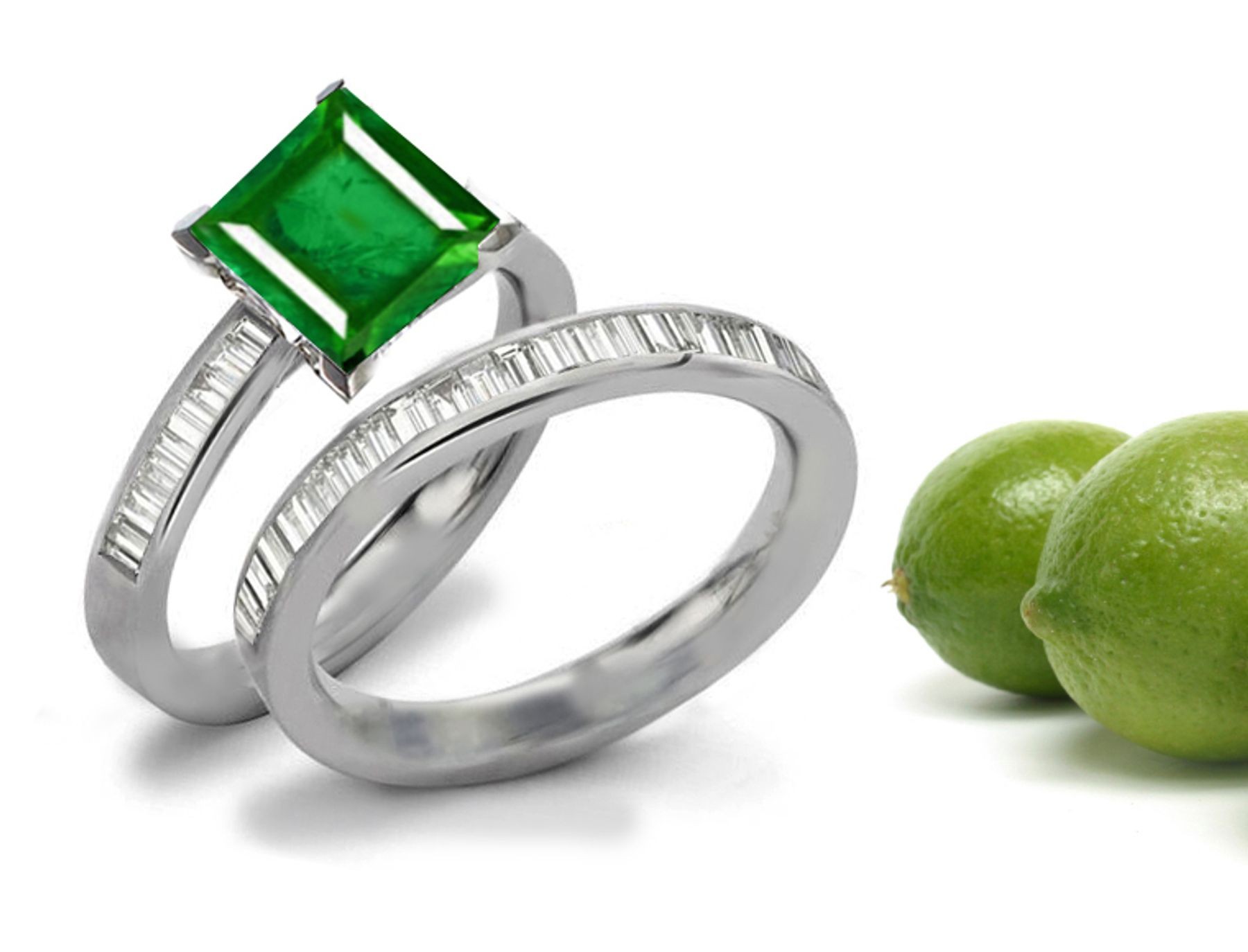 18k Princess Cut Graceful Emerald & Baguette Diamond Bridal Ring in Enduring Platinum