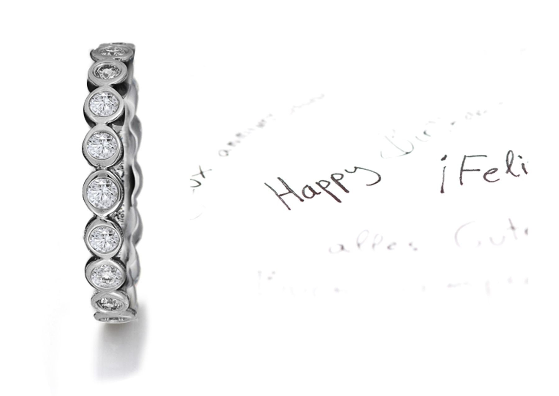 Simply Brilliant: Awe The Moment Diamond Ring Mounted in Round Shape Strong Bezel Settings