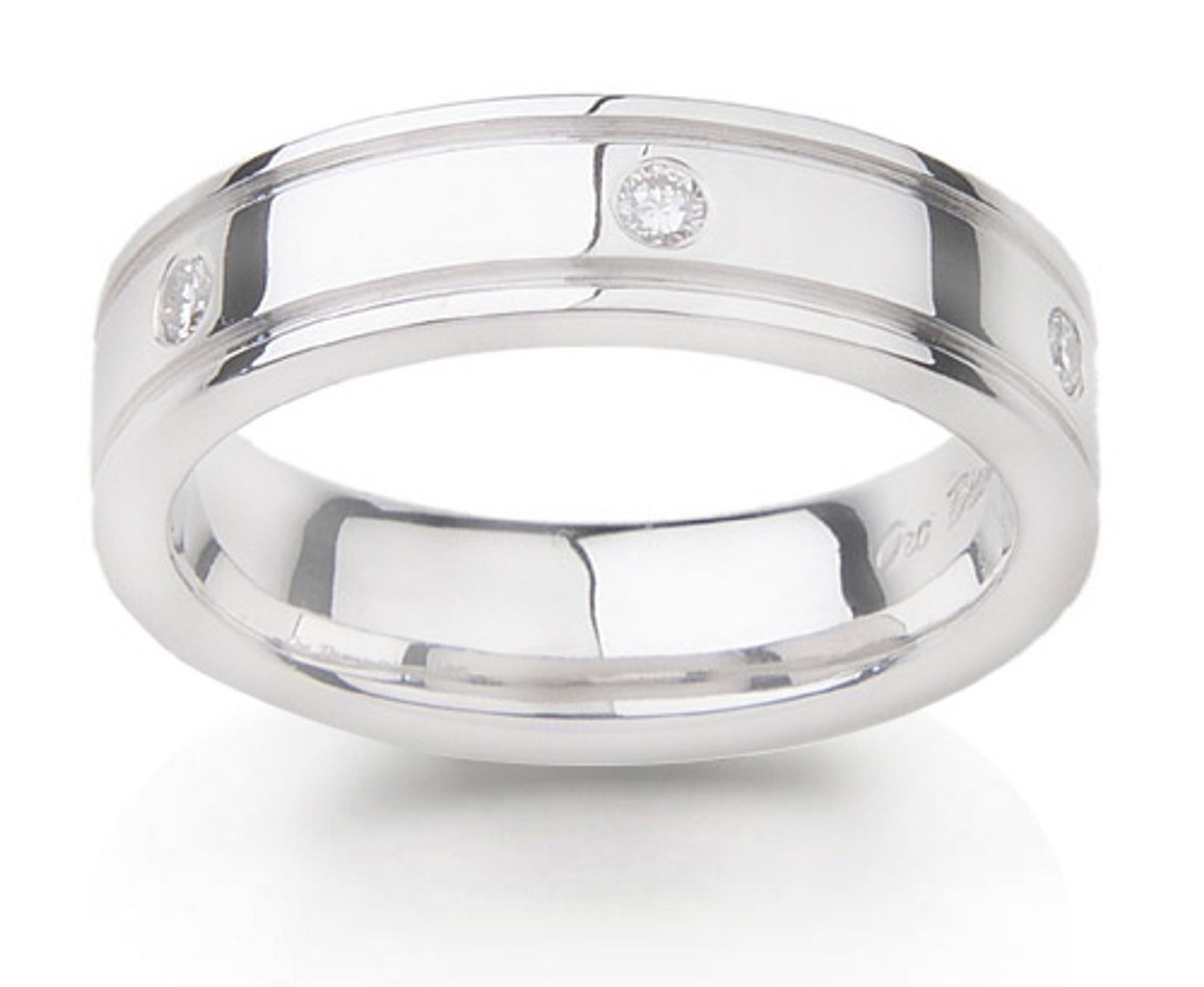 platinum diamond rings. diamond wedding rings. diamond anniversary bands.