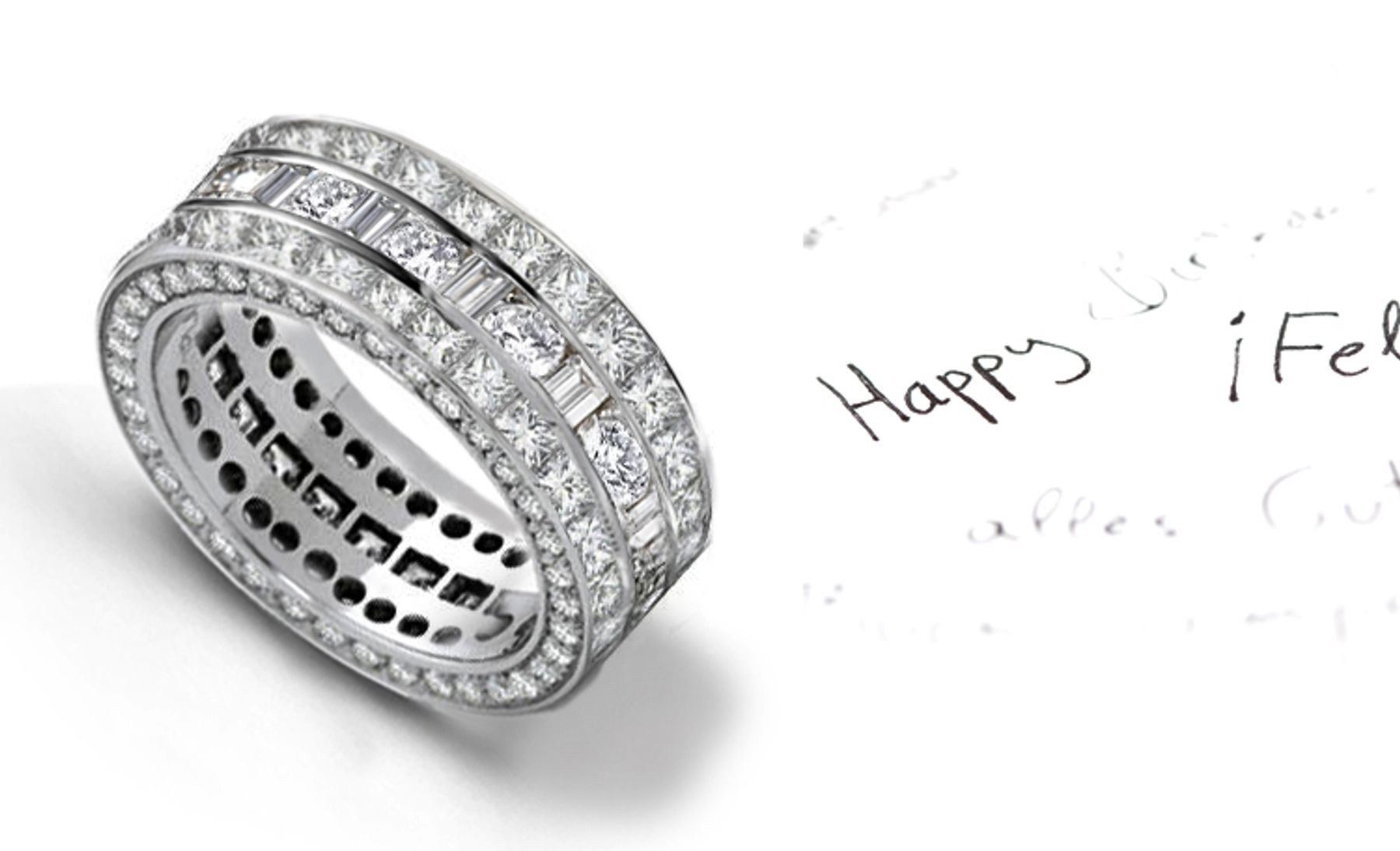 Glittering: Eternity Ring with Diamonds in Center & Shank Sides