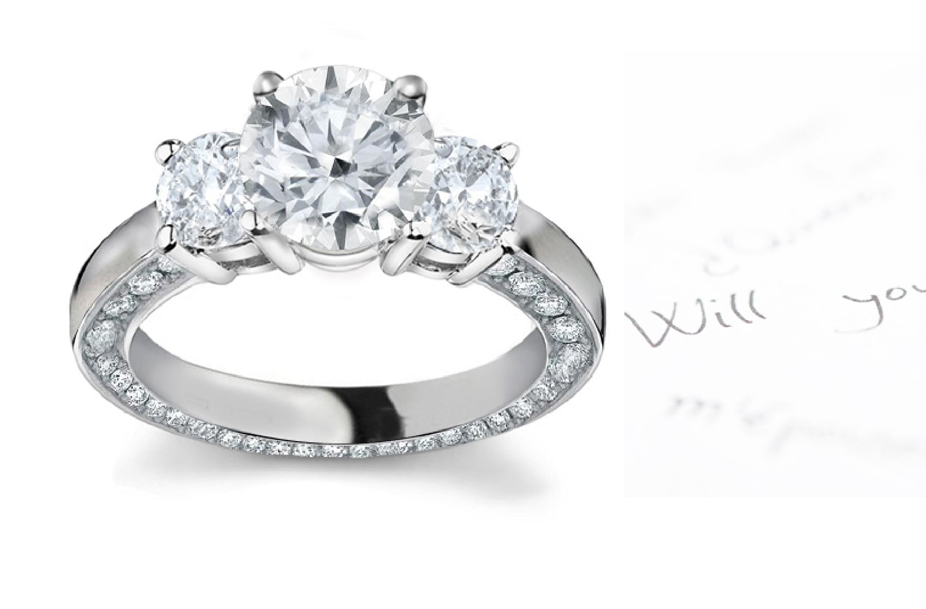 Center Round & Side Round Diamonds Ring