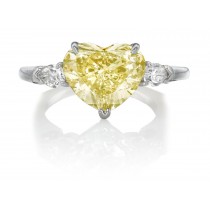 Premium Quality Unique Pear Shaped Diamonds & Yellow Sapphire Heart Three Stone Rings