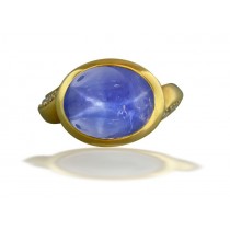 Distant Dark Blue: Radiance of Moon: "Vibrant" Art Nouveau Gold Special Design Cabochon Blue Ceylon Star Sapphire Ring