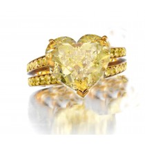 Ring with Yellow Sapphires in Gold or Platinum