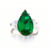 Three Stone Pear Emeraldd & Heart Diamonds Ring