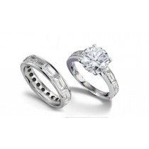 Brilliant Cut Round Diamond & Baguette Diamond Engagement Ring & Matching Wedding Band in Platinum