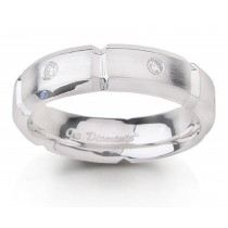 Platinum Comfort Fit Diamond Ring with Round Diamonds