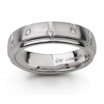 Platinum Comfort Fit Diamond Ring with Round Diamonds