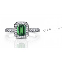 Fascinating:Genuine Emerald & Diamond Ring