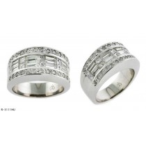 Platinum Bagguette Round Diamonds Ring