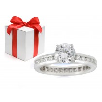  Engagement Diamond Side Accent Platinum Ring. 