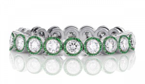 High Quality French pavee Halo Lush Green Emeralds & Brilliant-Cut Round Diamond Latest Style Eternity Rings & Bands