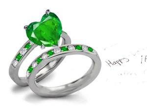 NEWEST STYLES: Vibrant Heart Emerald Soitaire Ring with Diamond Accents & Diamond Gold Band