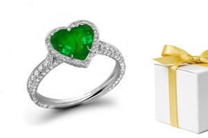Interesting New Design: Heart Emerald & Micropave & Halo Diamond Ring, Resonance of Life with Light & Shadow