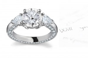 Center Round & Side Pears Diamonds Three Stone Ring