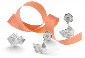 Princess Cut Diamonds Invisible Set.