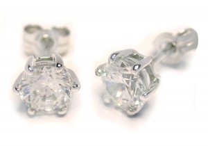 Platinum Round Diamonds.